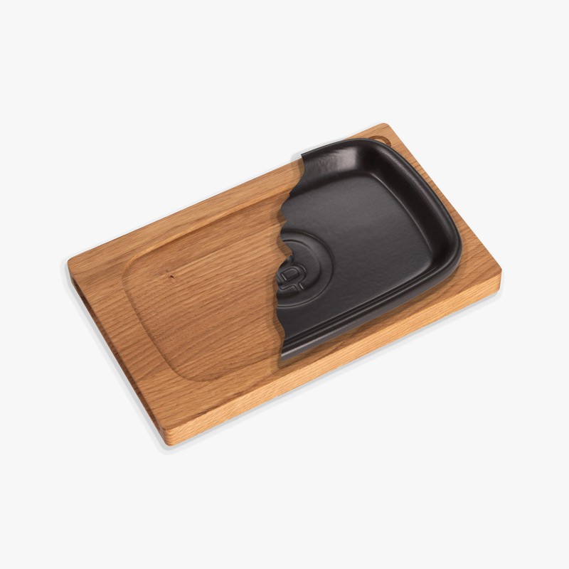 Ceramiczna tacka z deską do serwowania BEEFER® Ceramiczna tacka z deską do serwowania BEEFER®
